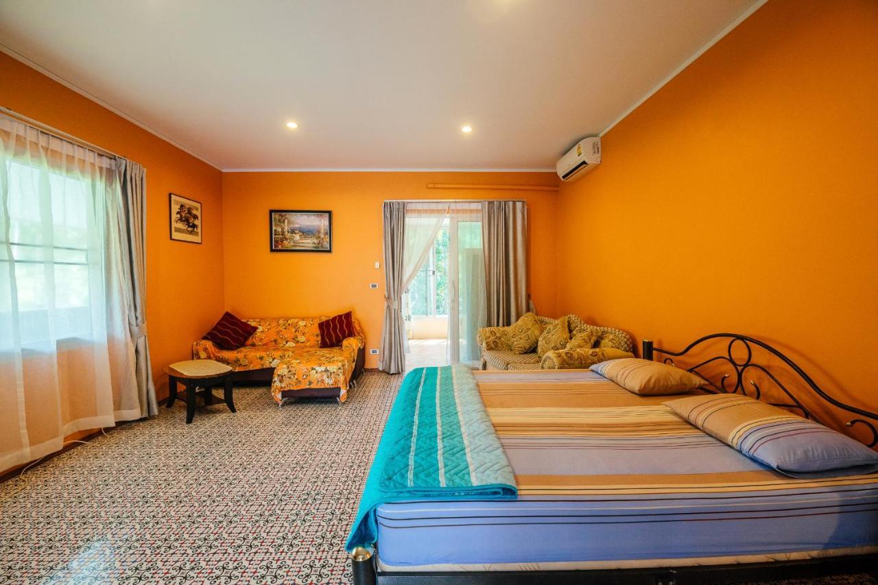Nina Apartment Amphoe Koksamui